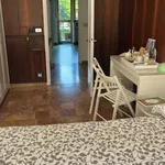 Rent 4 bedroom apartment in Turin