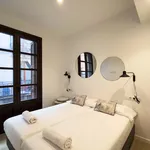 Rent 2 bedroom apartment of 85 m² in Barcelona