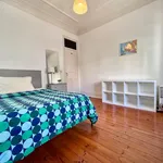 Rent 5 bedroom apartment in Lisbon