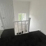 Rent 2 bedroom flat in London