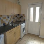 Rent 3 bedroom flat in Bourne