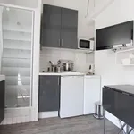 Rent 1 bedroom apartment of 11 m² in Paris