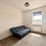 Flat to rent in Skylark Avenue, Peacehaven BN10