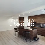 Rent 3 bedroom apartment of 125 m² in Lisbon