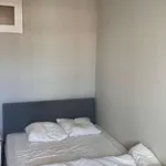 Rent a room in lisbon