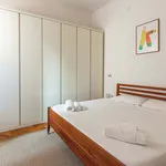 Rent 3 bedroom apartment in Milan