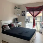 Rent a room in barcelona