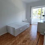 Rent 3 bedroom apartment in Lisbon