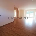 Rent 5 bedroom house of 373 m² in Leiria