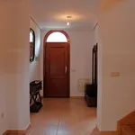 Rent 5 bedroom house of 258 m² in Valladolid
