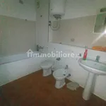 Affitto 4 camera appartamento di 120 m² in Reggio Calabria