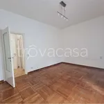 Rent 2 bedroom apartment of 60 m² in Varese