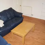 Rent 4 bedroom flat in Scotland