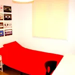 Rent a room of 260 m² in madrid