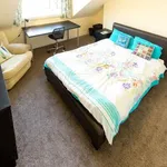 Rent 3 bedroom apartment in Scotland