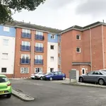 Flat to rent in Old Coach Road, Runcorn WA7