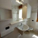 Rent 2 bedroom apartment of 60 m² in Cantù