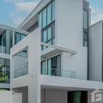 Rent 4 bedroom house of 421 m² in Bangkok