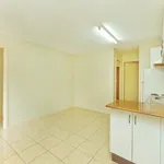 Rent 2 bedroom apartment in Surfers Paradise