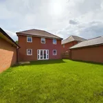 Rent 5 bedroom house in Borough of Runnymede