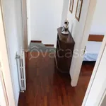 Rent 4 bedroom house of 180 m² in Ragusa