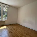 Appartement de 56 m² avec 3 chambre(s) en location à Vals-les-Bains