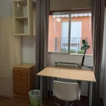 Rent a room in madrid