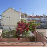 Rent a room in lisbon