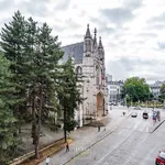 Rent 3 bedroom apartment of 252 m² in Brussels