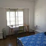 Rent a room in Valencia']