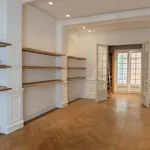 Appartement de 177 m² avec 4 chambre(s) en location à Marseille