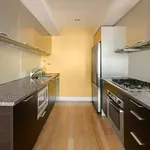 Rent 2 bedroom apartment of 99 m² in New York