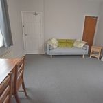 Rent 4 bedroom house in East Midlands