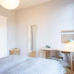 Miete 3 Schlafzimmer wohnung von 59 m² in Berlin