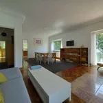 Rent a room in lisbon