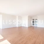 Rent 4 bedroom apartment of 301 m² in Madrid