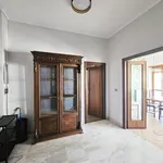 Rent 4 bedroom apartment of 130 m² in Roma