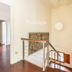 Alquilo 5 dormitorio casa de 207 m² en Barcelona