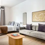 Rent 1 bedroom apartment of 41 m² in Lisbon