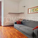 Rent 1 bedroom apartment of 60 m² in Milano