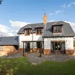 Rent 4 bedroom house in Bedfordshire