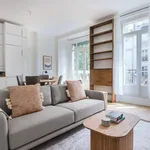 Appartement de 53 m² avec 3 chambre(s) en location à Paris