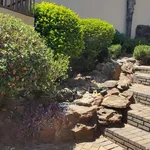 Rent 4 bedroom house in Roodepoort