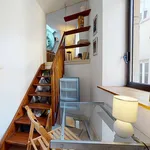 Appartement de 344 m² avec 1 chambre(s) en location à Lyon