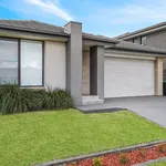 Rent 1 bedroom house in Oran Park