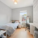 Rent 5 bedroom house in Preston