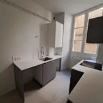 Appartement de 72 m² avec 2 chambre(s) en location à B o r d e a u x 3 3 0 0