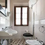 Rent 4 bedroom apartment of 80 m² in Florence