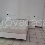 Rent 3 bedroom apartment of 90 m² in Pella