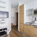 Rent 1 bedroom apartment of 25 m² in milan